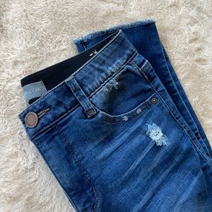 Elastic Band Jeans by Wit & Wisdom